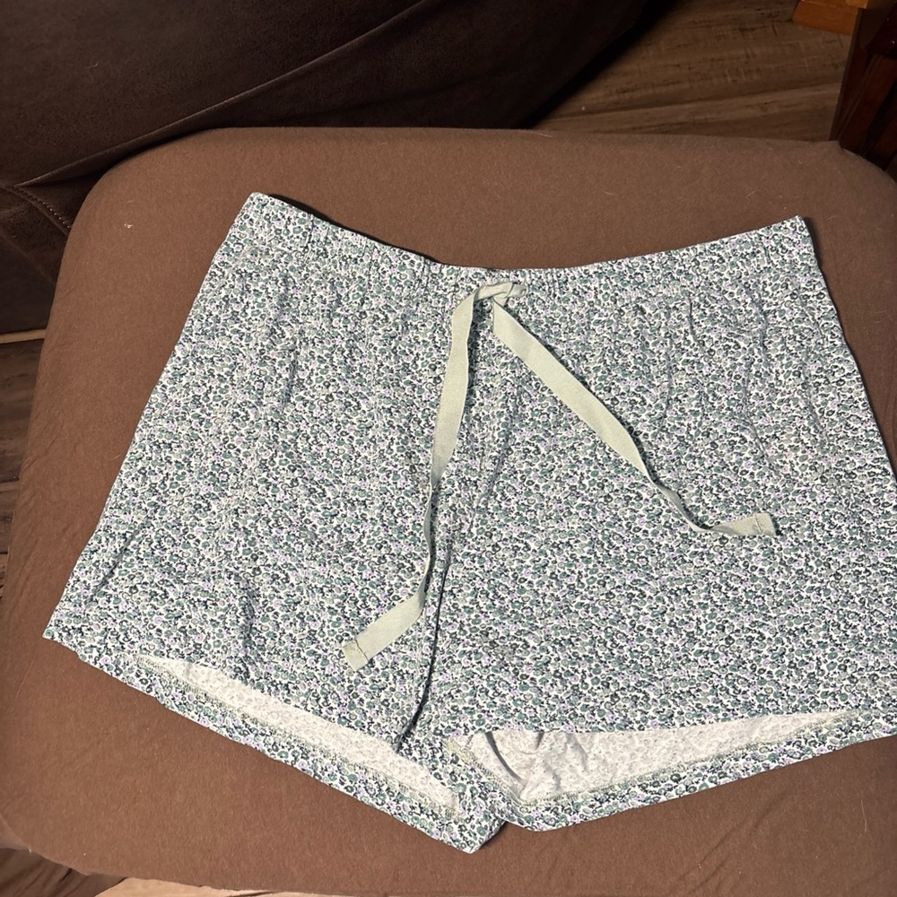 Lands end Floral Women's pj Shorts 1x
